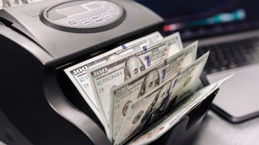 Tipo de cambio en Monex cierra la semana por debajo de los ¢475