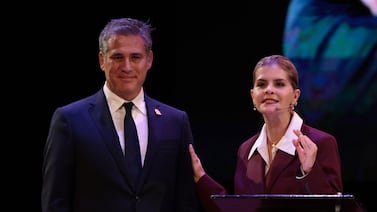Laura Fernández publica la destitución del excanciller Manuel Tovar en ‘La Gaceta’ con lujo de detalle: cita negligencia