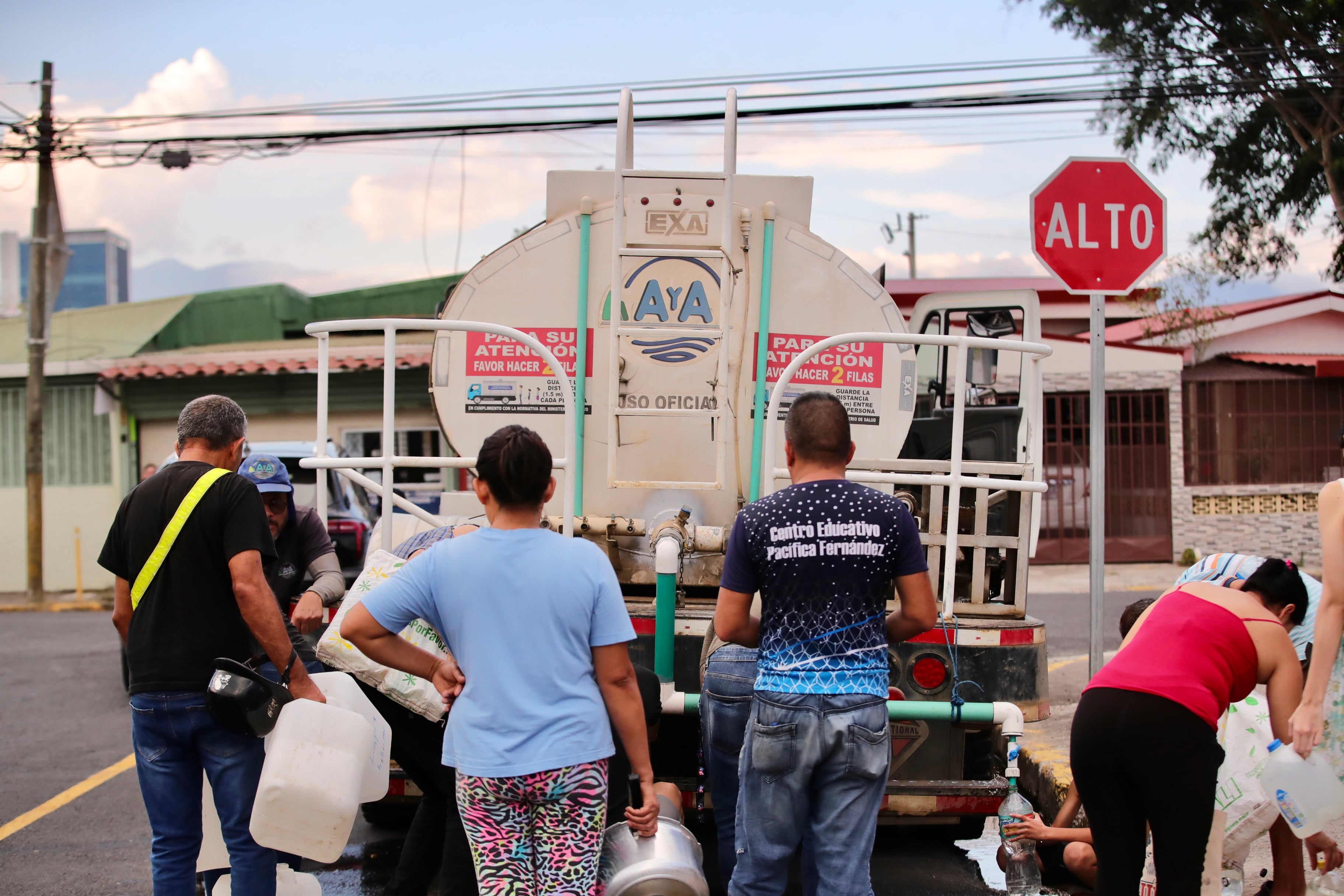 Falta de Agua Hatillo