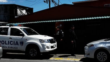 Encuentran a hombre asesinado dentro de casa en Purral