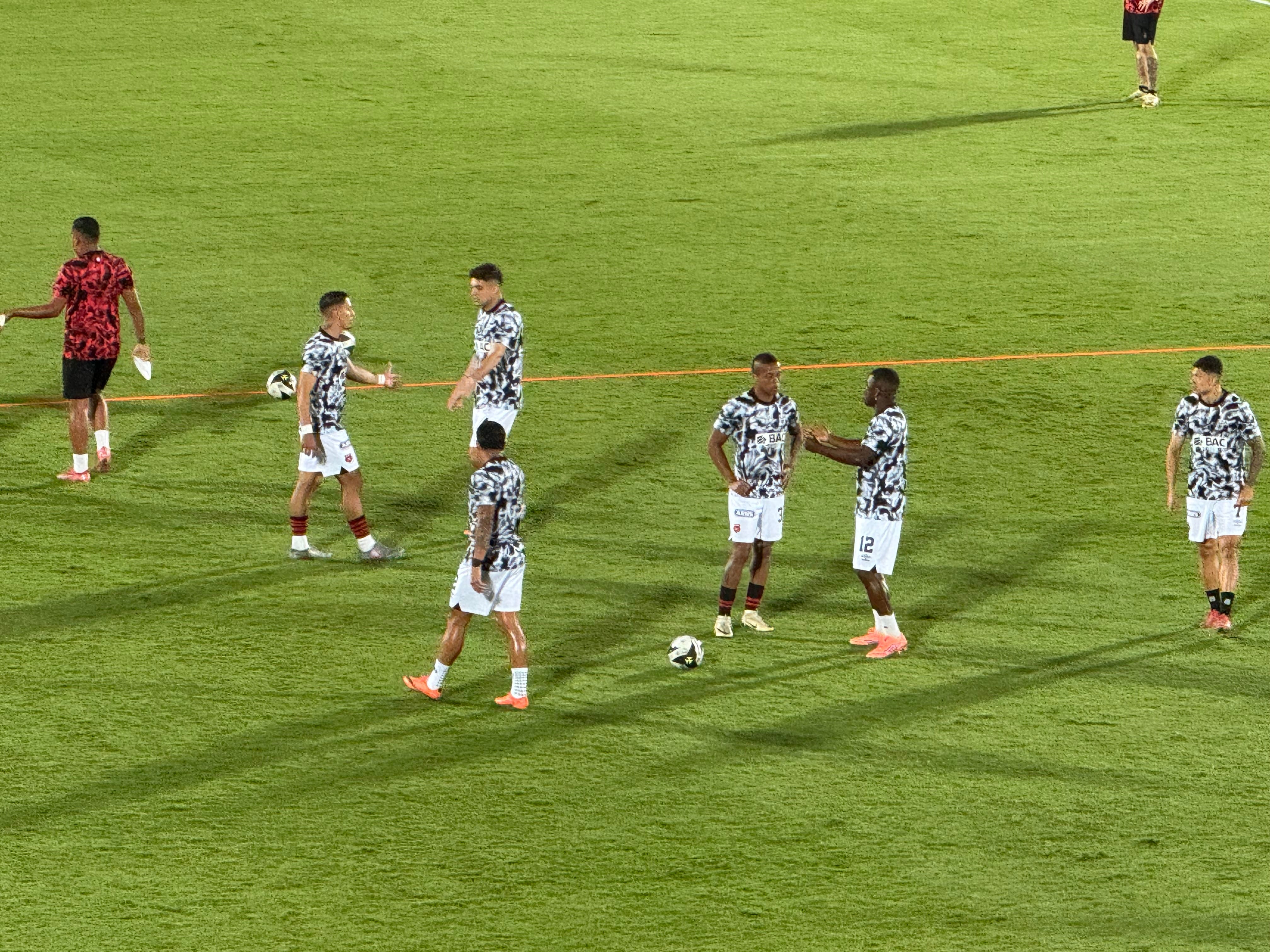 Liga Deportiva Alajuelense y Cartaginés se enfrentan este jueves en el Estadio Alejandro Morera Soto.