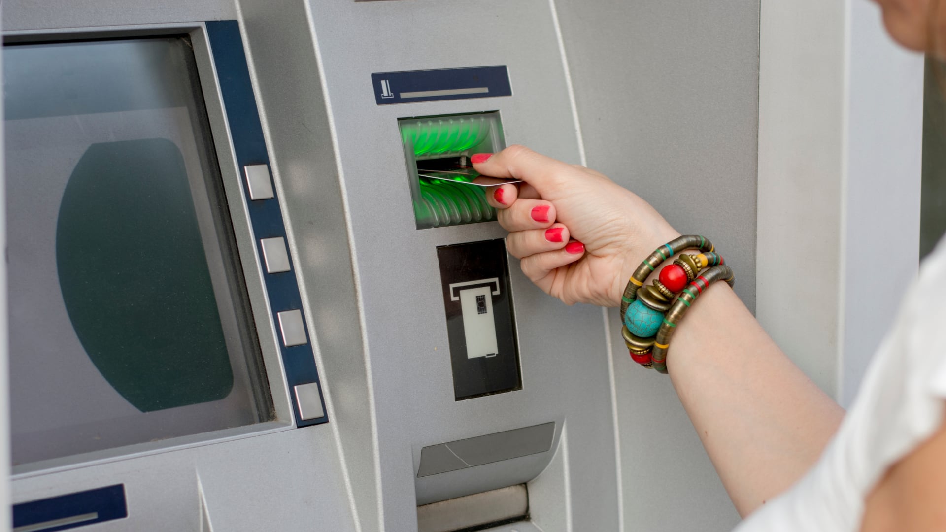 El sector público recibirá su aguinaldo el 5 de diciembre.