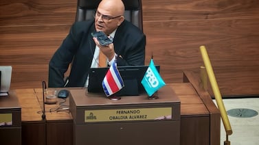 ‘No diga nada porque si no la guindo’. Asesora relata presunto acoso de diputado del PPSO Fernando Obaldía