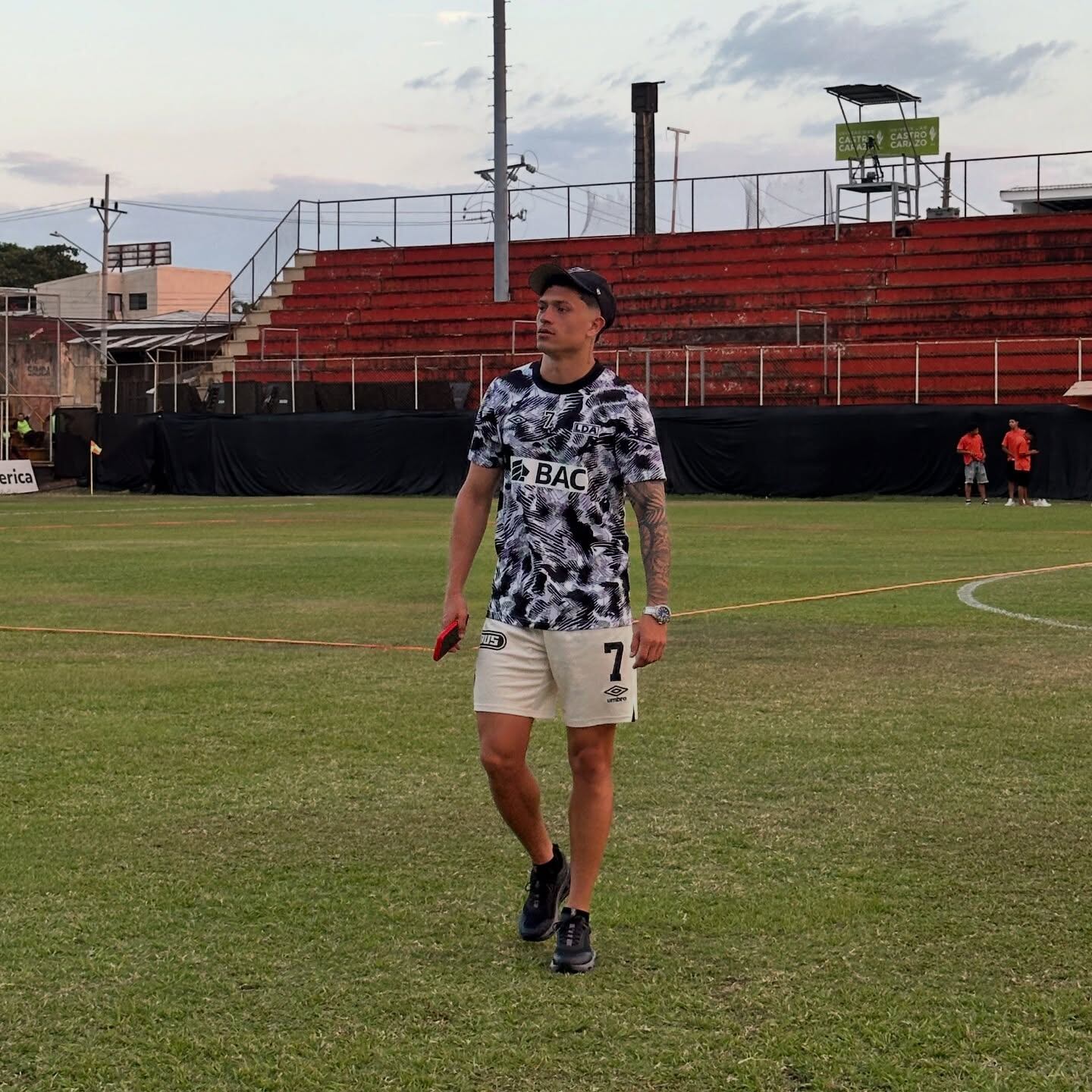 Anthony Hernández será de la partida en el duelo entre Puntarenas FC y Liga Deportiva Alajuelense.