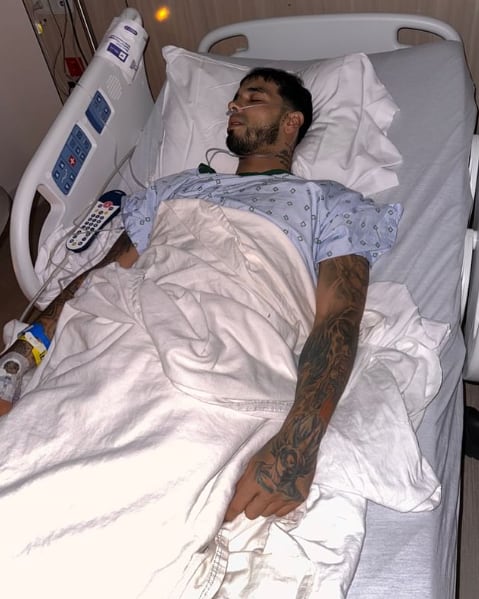 Anuel AA operado de emergencia