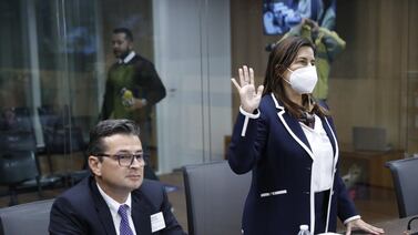 Marta Esquivel evita aclarar si la CCSS está quebrada, pese a haberlo afirmado en 2023