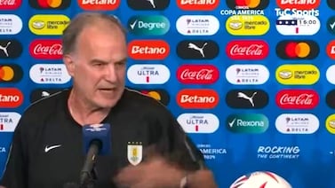 Marcelo Bielsa critica duramente a la organización de la Copa América 2024 tras los incidentes en el partido contra Colombia