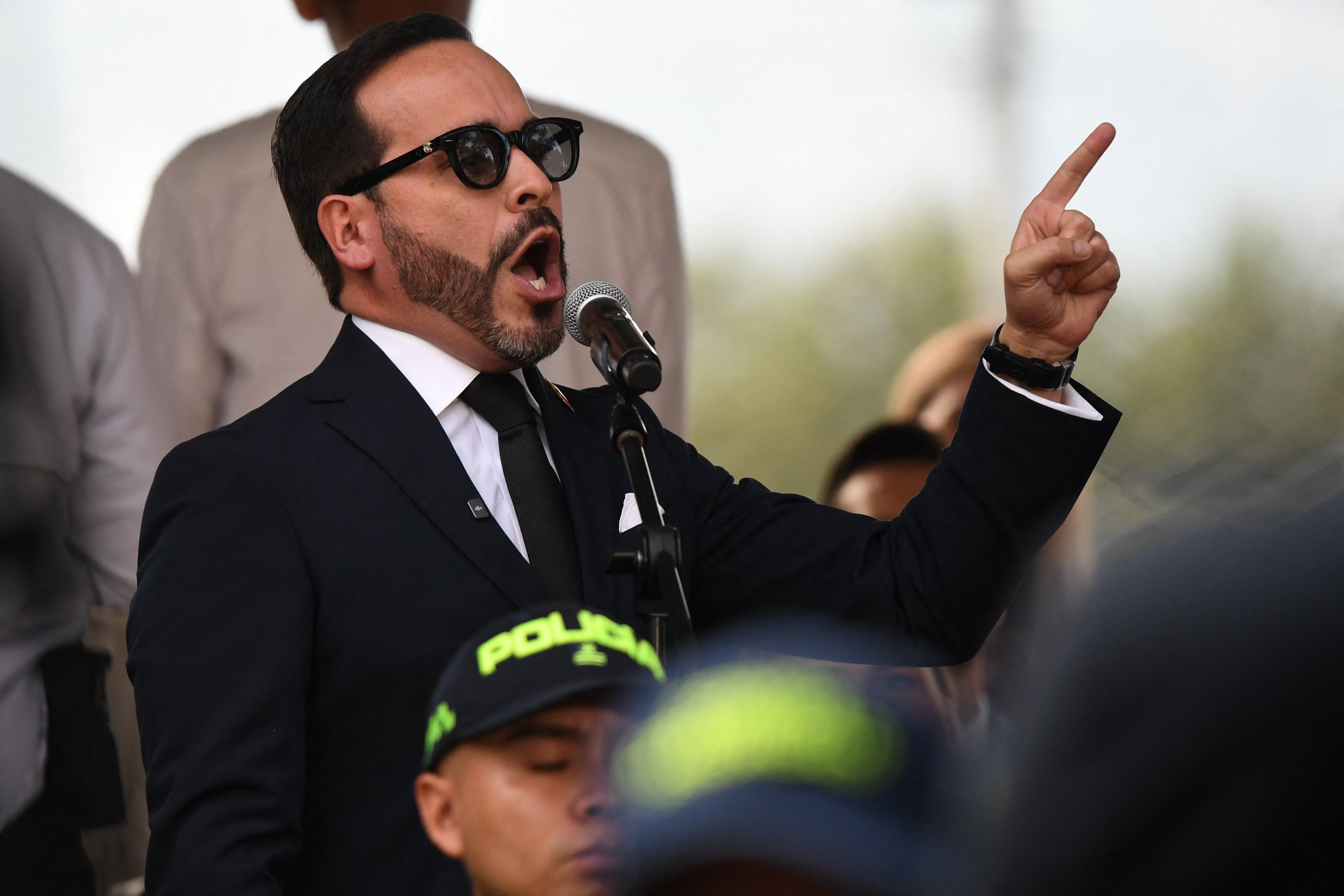 en la imagen el presidente colombiano Abelardo de la Espriella