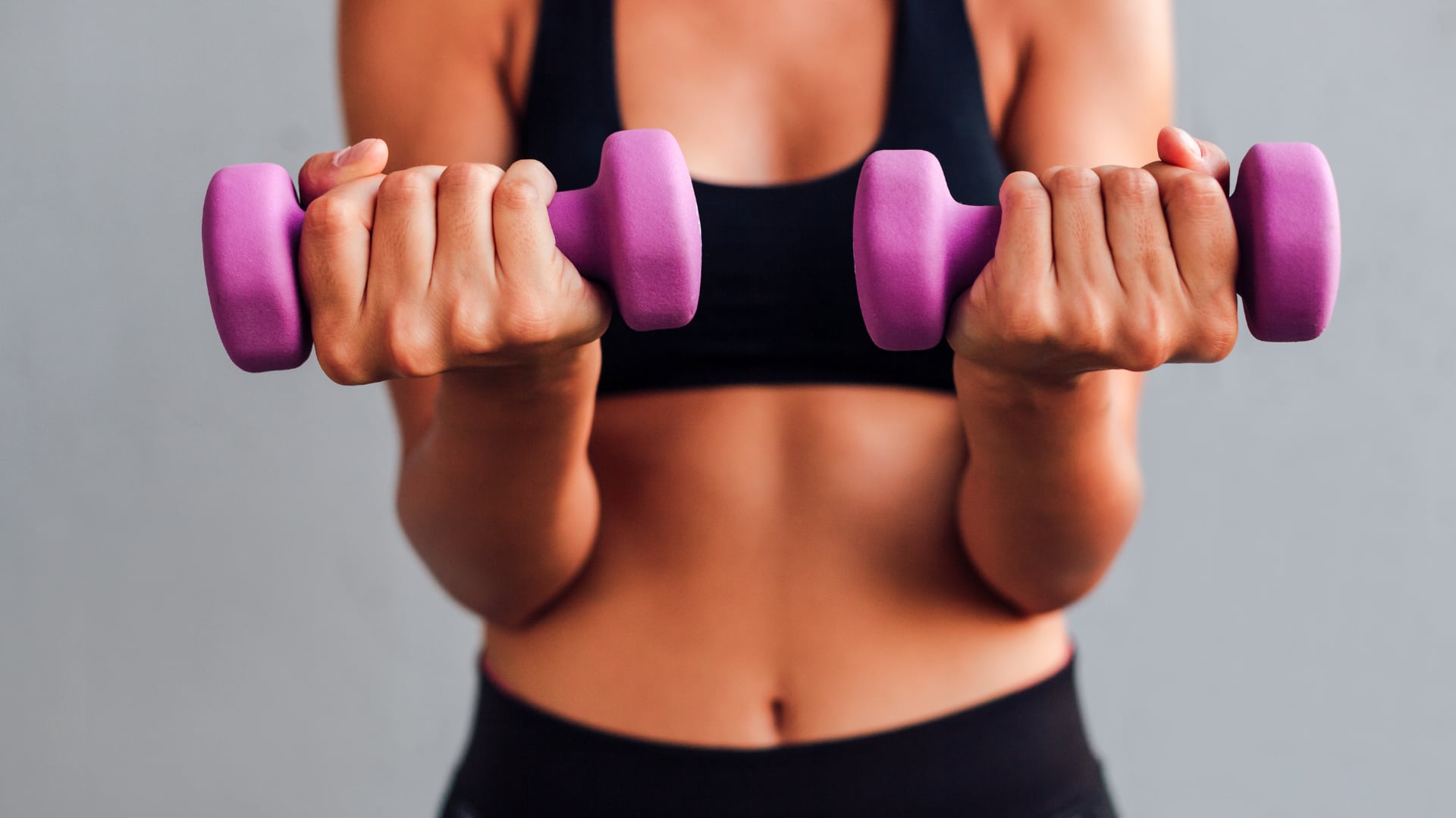 La dismorfia muscular afecta la autoestima, la alimentación y la vida social.