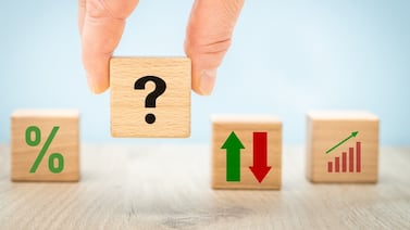 OCDE confirma qué ocurrirá con la inflación y las tasas en colones en Costa Rica en 2026 y 2027