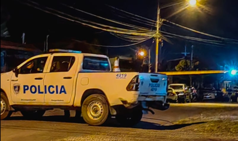 El hombre fue asesinado a pocos metros de su vivienda.