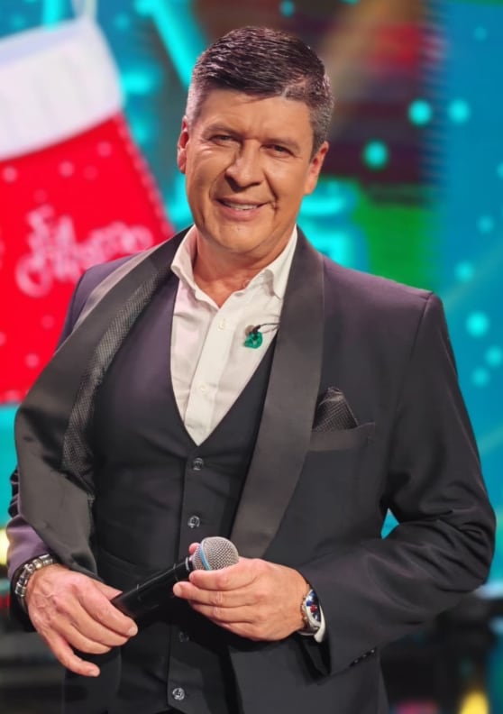 Carlos Álvarez, locutor y presentador de Teletica