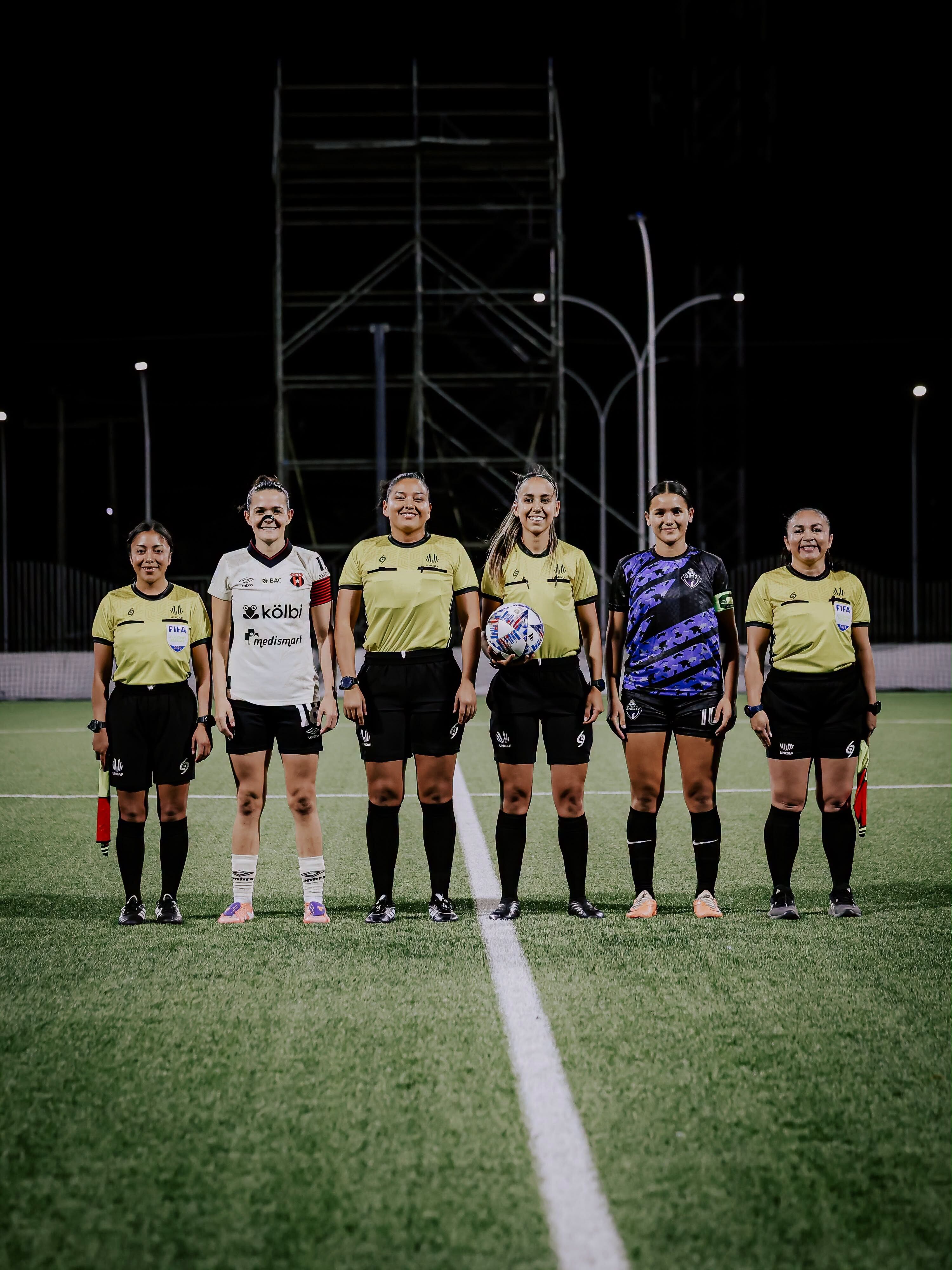 Emelie Valenciano fue la capitana de Liga Deportiva Alajuelense en su estreno en la Copa Interclubes de Uncaf 2026.