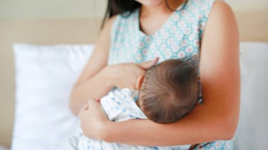 Asamblea aprueba nueva ley de lactancia en Costa Rica: empleadores deberán permitir tiempos para extracción de leche