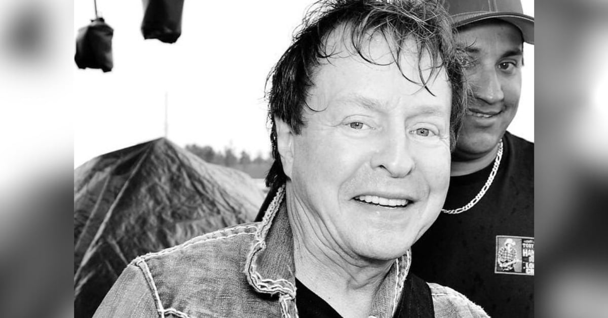 Rick Derringer murió a los 77 años en Florida. Su esposa Jenda estuvo a su lado en sus últimos momentos.