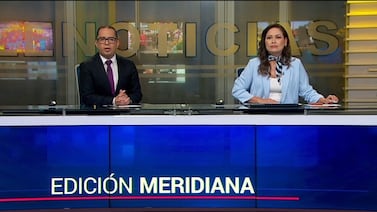 Fuerte temblor sorprendió en vivo a periodistas de ‘Telenoticias’: ‘Pedimos calma a los compañeros’ (Video)