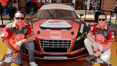 Dos pilotos ticos se alistan para competir en Las Tres Horas de Costa Rica en el auto de sus sueños