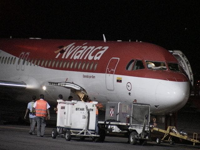 La aerolínea Avianca realizó una oferta de vuelos a bajo costo a Perú y Panamá durante los días lunes y martes de esta semana. Hasta ayer al medio día 1.200 costarricenses habían adquirido boletos.