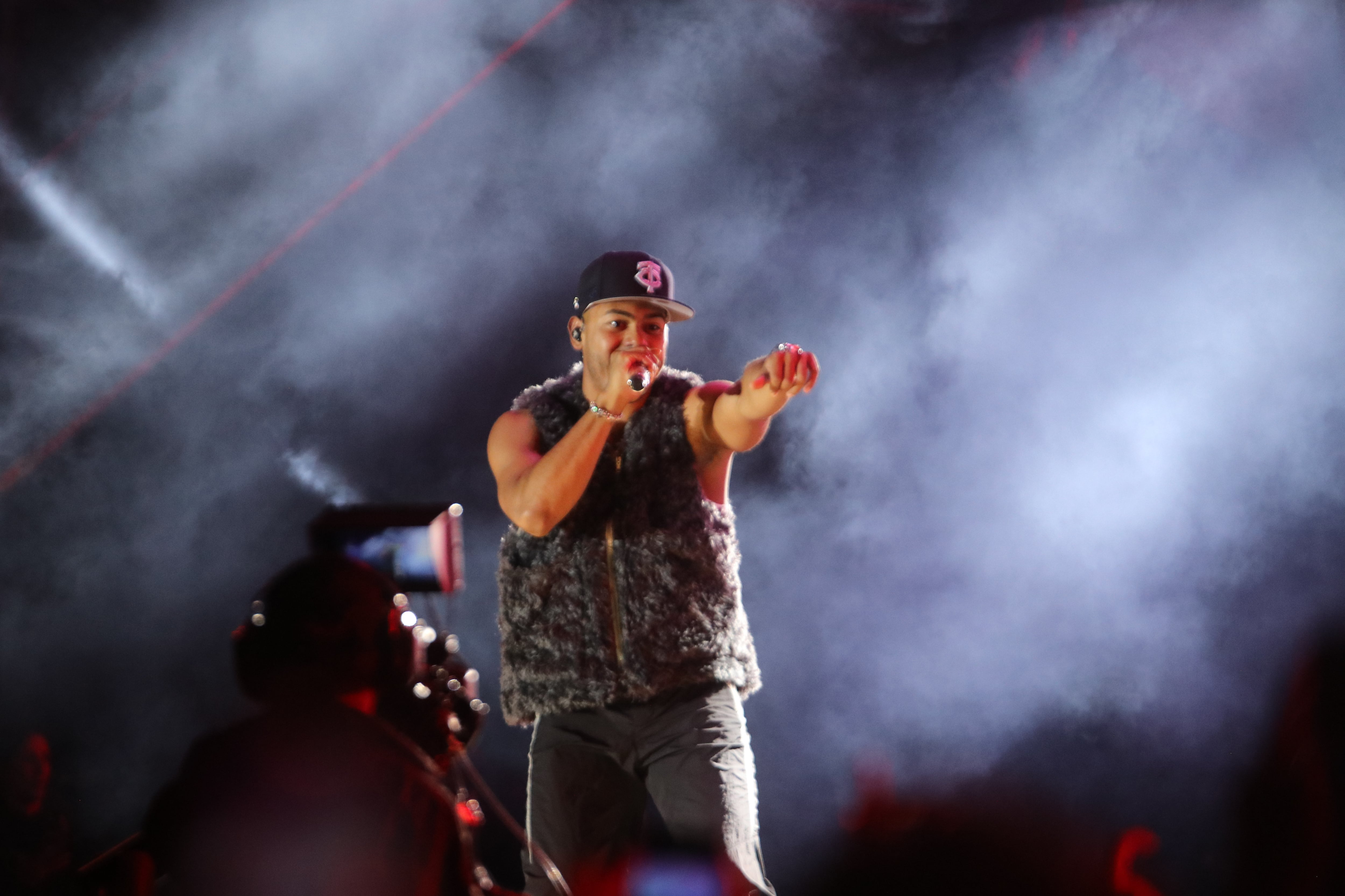 14-12-2024 Pedregal, Belén, celebración de los 100 años de la marca de cerveza Imperial.
En la foto: Presentación de Mike Towers
Fotografía: Jonathan Jiménez Flores para Grupo Nación