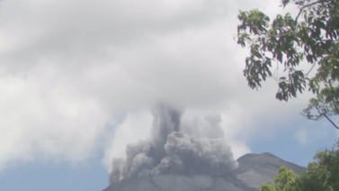 Volcán Rincón de la Vieja registra nueva erupción moderada