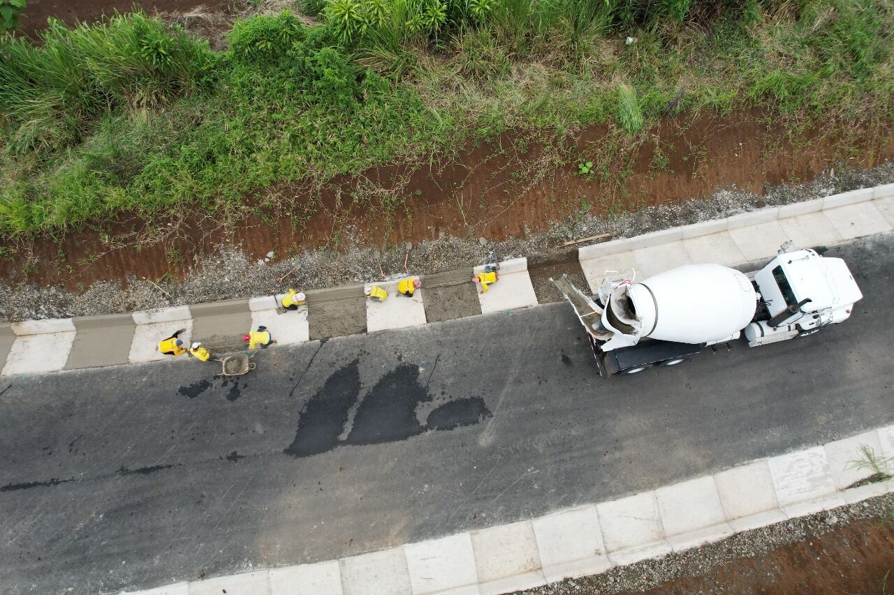 La estructura de 300 metros busca eliminar accesos ilegales y mejorar el tránsito entre Pital y Muelle.