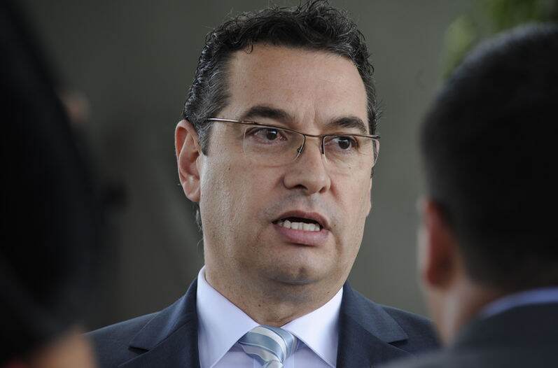 El alcalde de Alajuela, Roberto Thompson dijo que no ha explorado la posibilidad de demandar a las personas que lo acusaron sin fundamentos por tráfico de influencias y prevaricato.