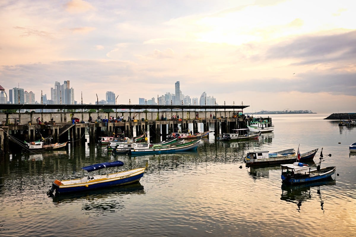 Los pescadores artesanales del Pacífico oriental —desde las costas de Ecuador y Perú hasta las de Panamá y Guatemala— sufren el impacto del calentamiento del océano provocado por el fenómeno de El Niño.