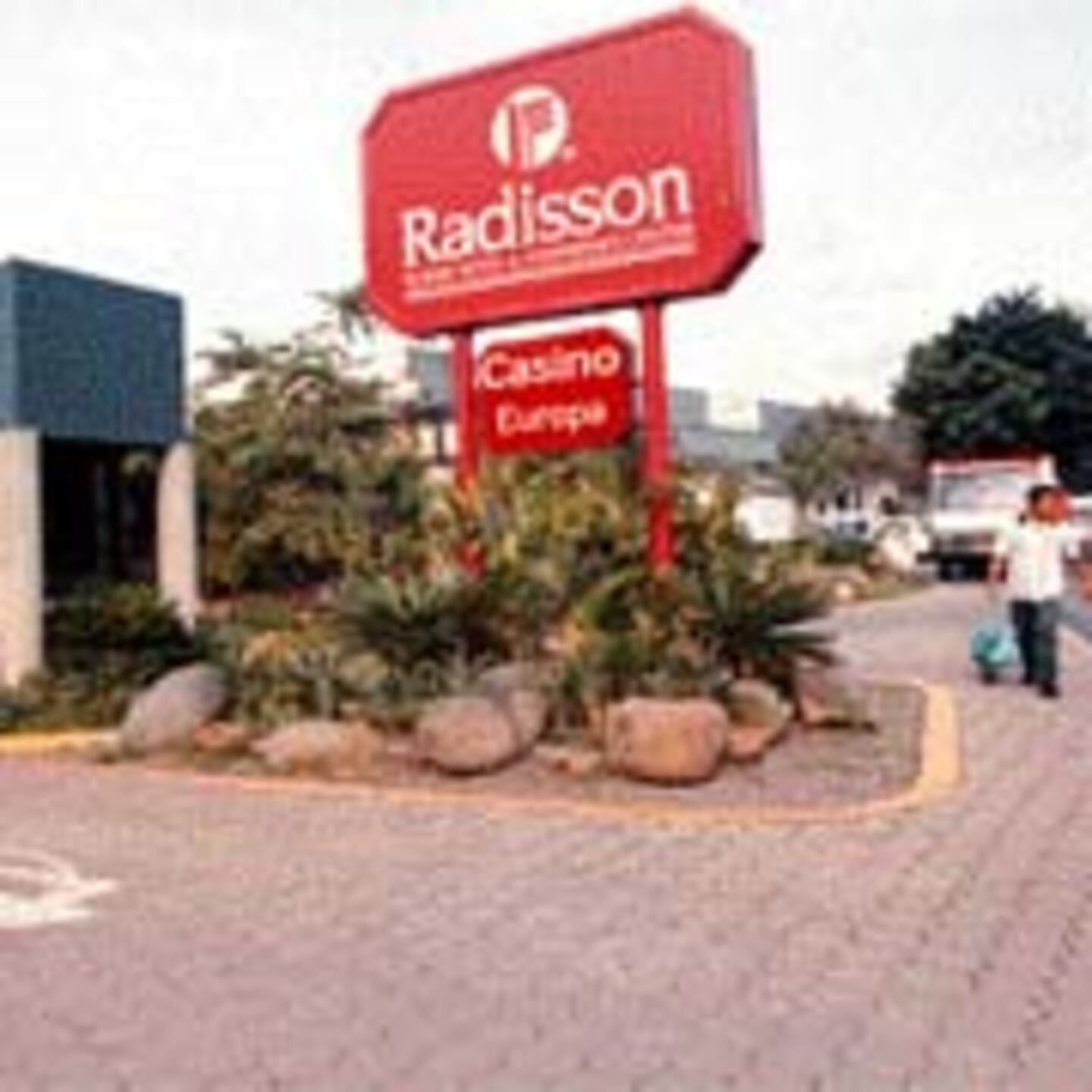 Radisson Gc Radisson Hotel launches expansion project | La Nación