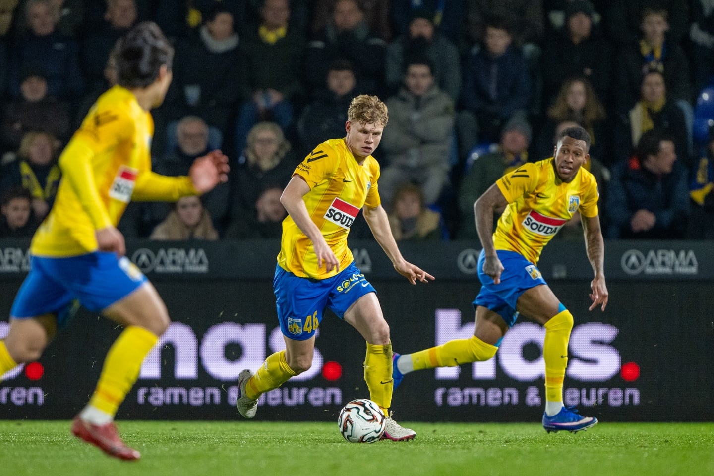 Josimar Alcócer es el extremo izquierdo titular del Westerlo de Bélgica, el volante costarricense es titular indiscutible.