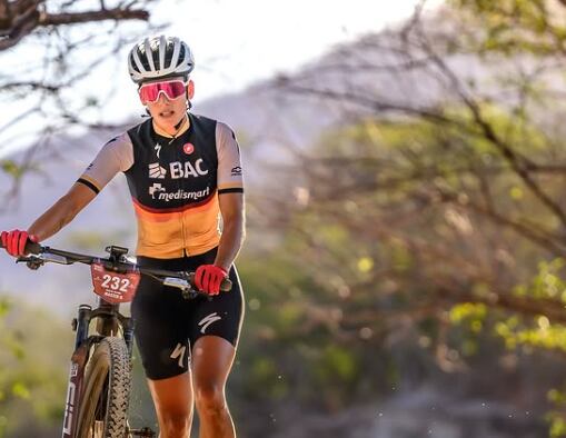 Johana Solano
Cape Epic
Sudáfrica
18 de marzo del 2025
Tomada Kvelixcr