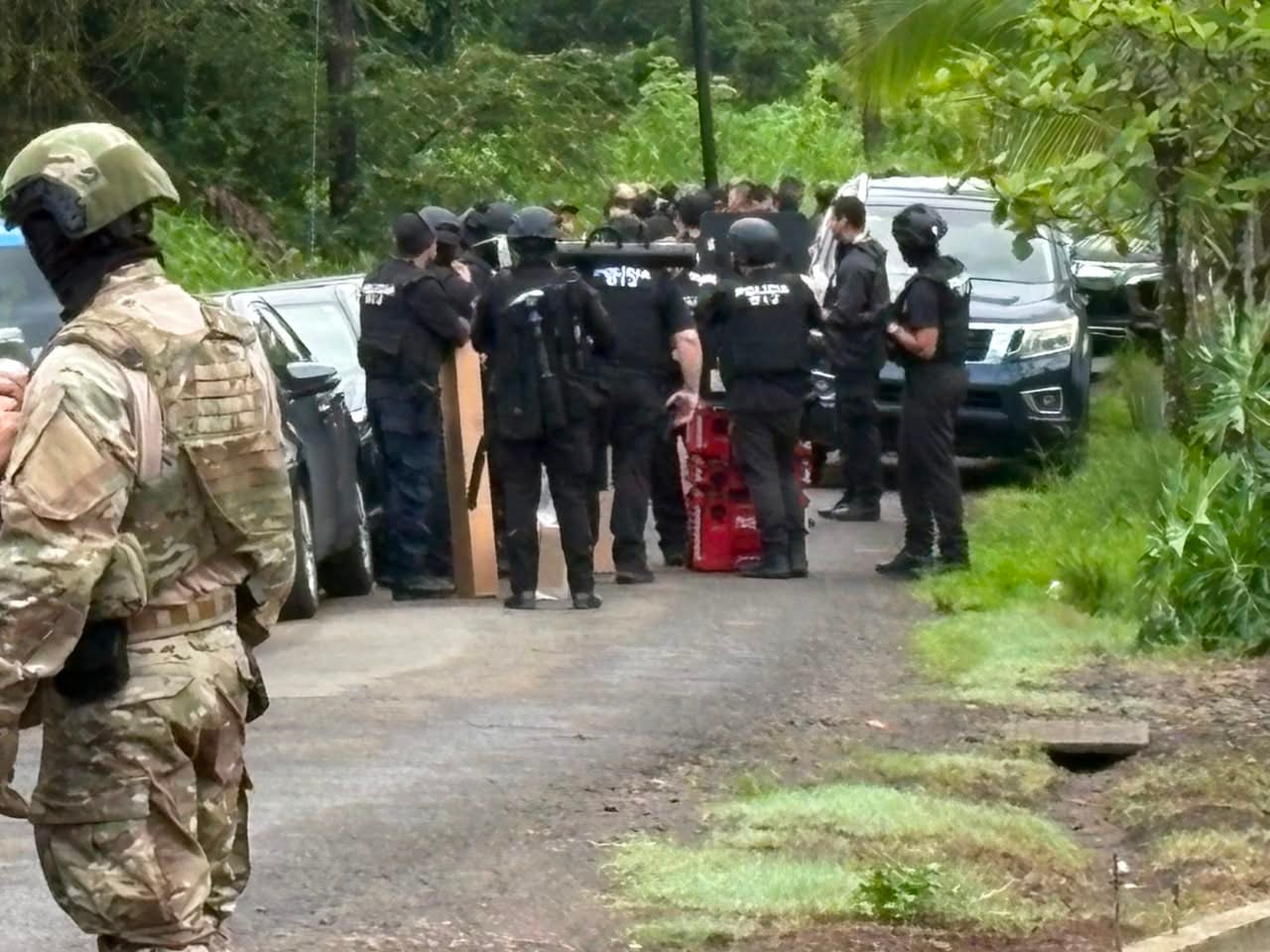 Allanamiento en la Fortuna de San Carlos