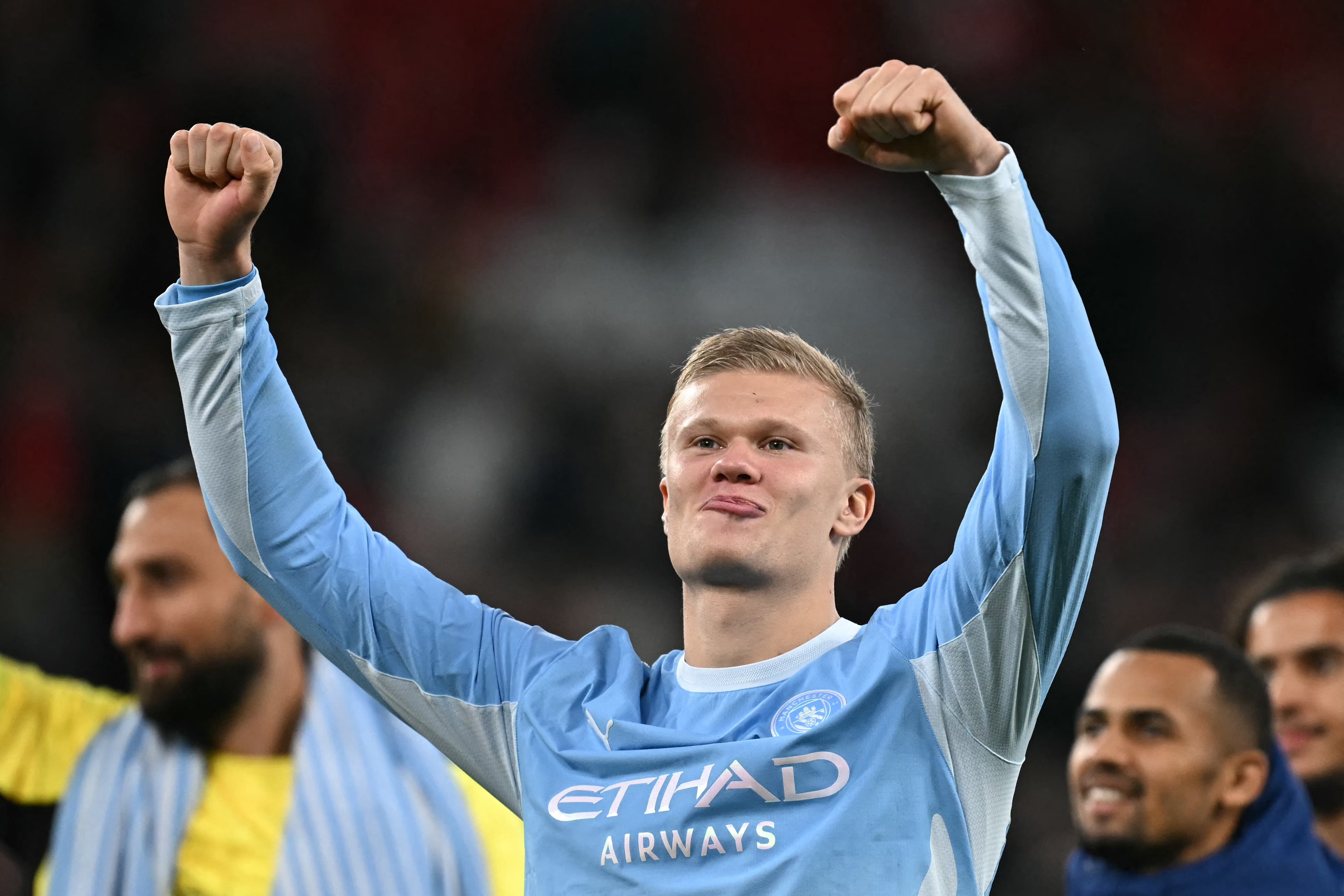 El delantero del Manchester City Erling Haaland celebra tras la última victoria de su equipo en la Premier League, ante el Liverpool.