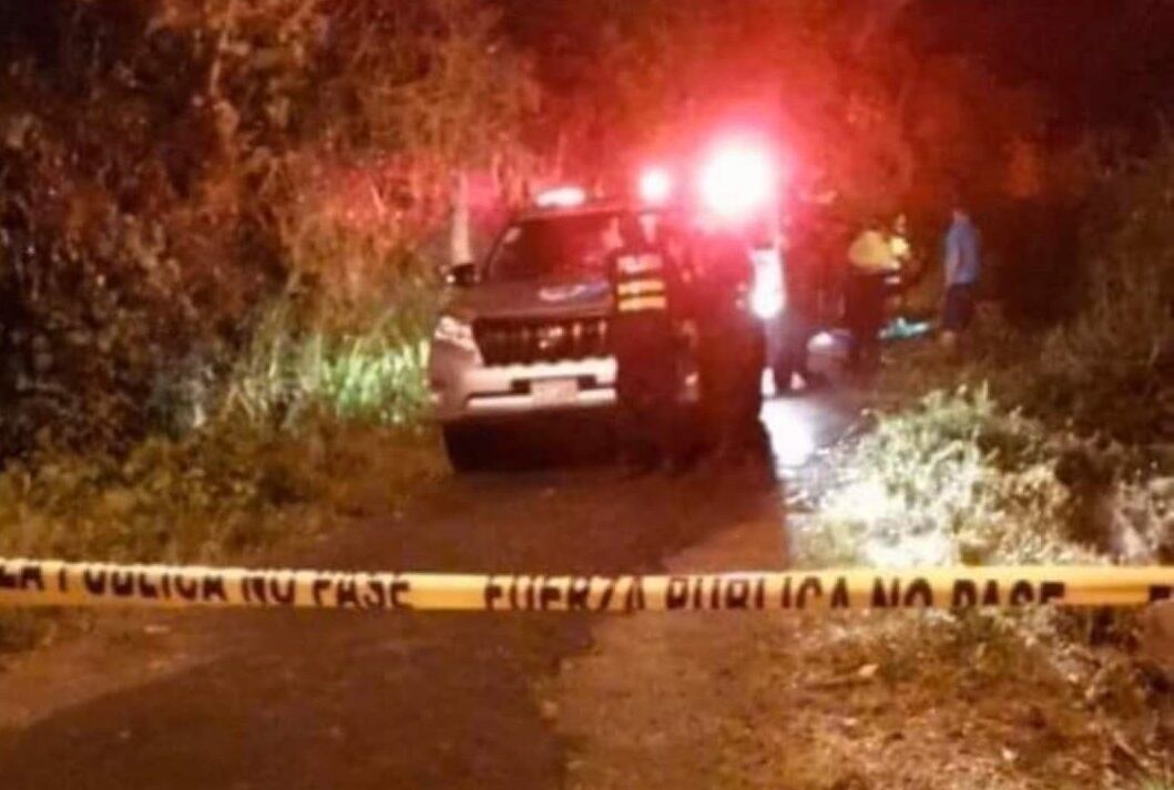 Hallan cuerpo de mujer asesinada a balazos en Orosi. Foto suministrada por Keyna Calderón.