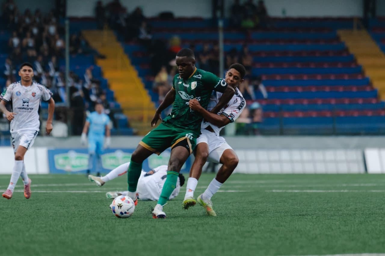 Inter San Carlos empató contra Puntarenas con goles de Dariel Castrillo y Juan Luis Pérez.