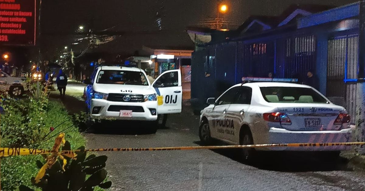 La víctima se encontraba con otro hombre, quien, en apariencia, le brindaba servicios de transporte, cuando un sujeto les disparó. (Foto: Keyna Calderón, corresponsal GN)