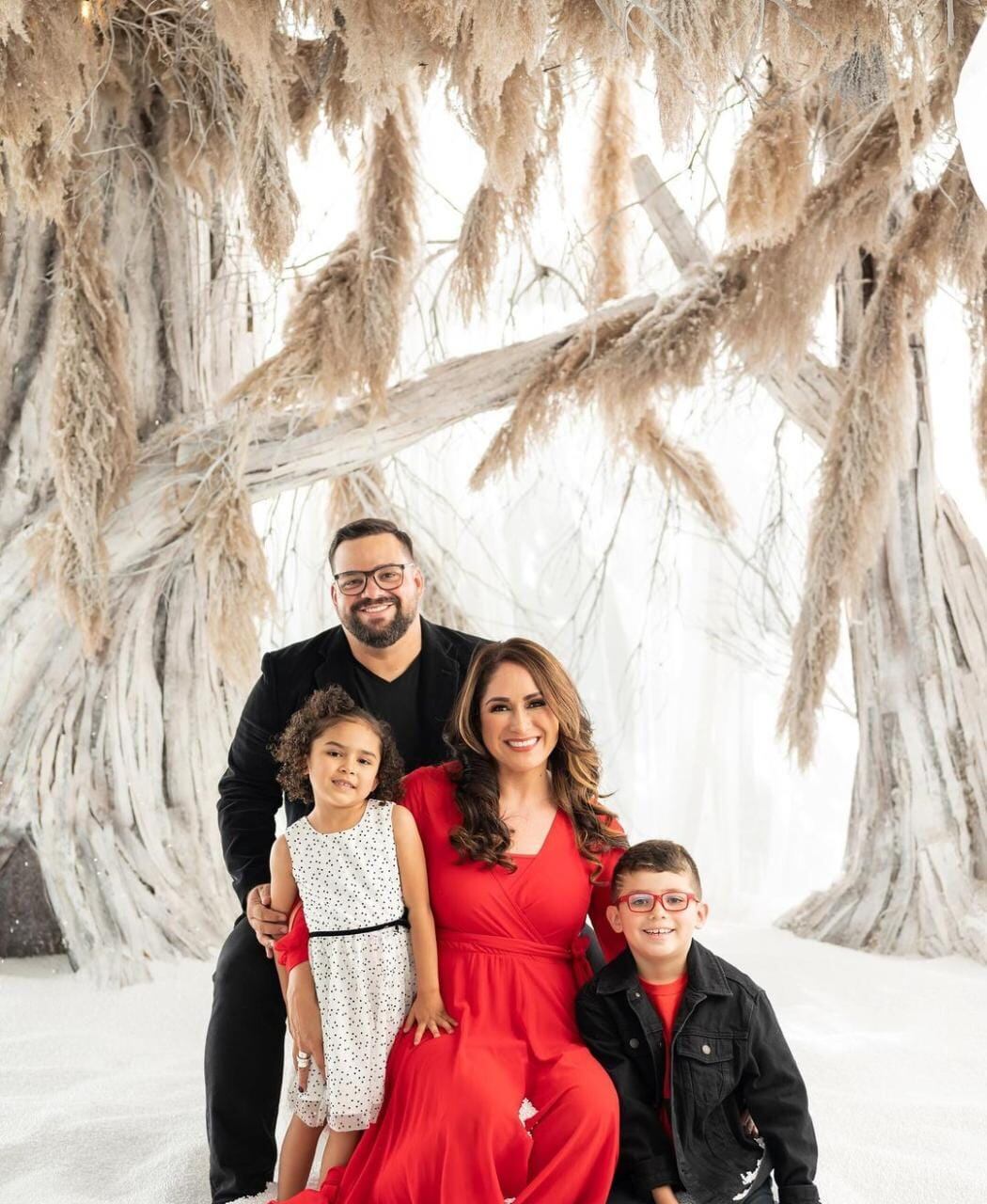 El humorista Gustavo Gamboa recomendó a dónde podrían llevar a sus hijos en vacaciones de 15 días. Instagram.