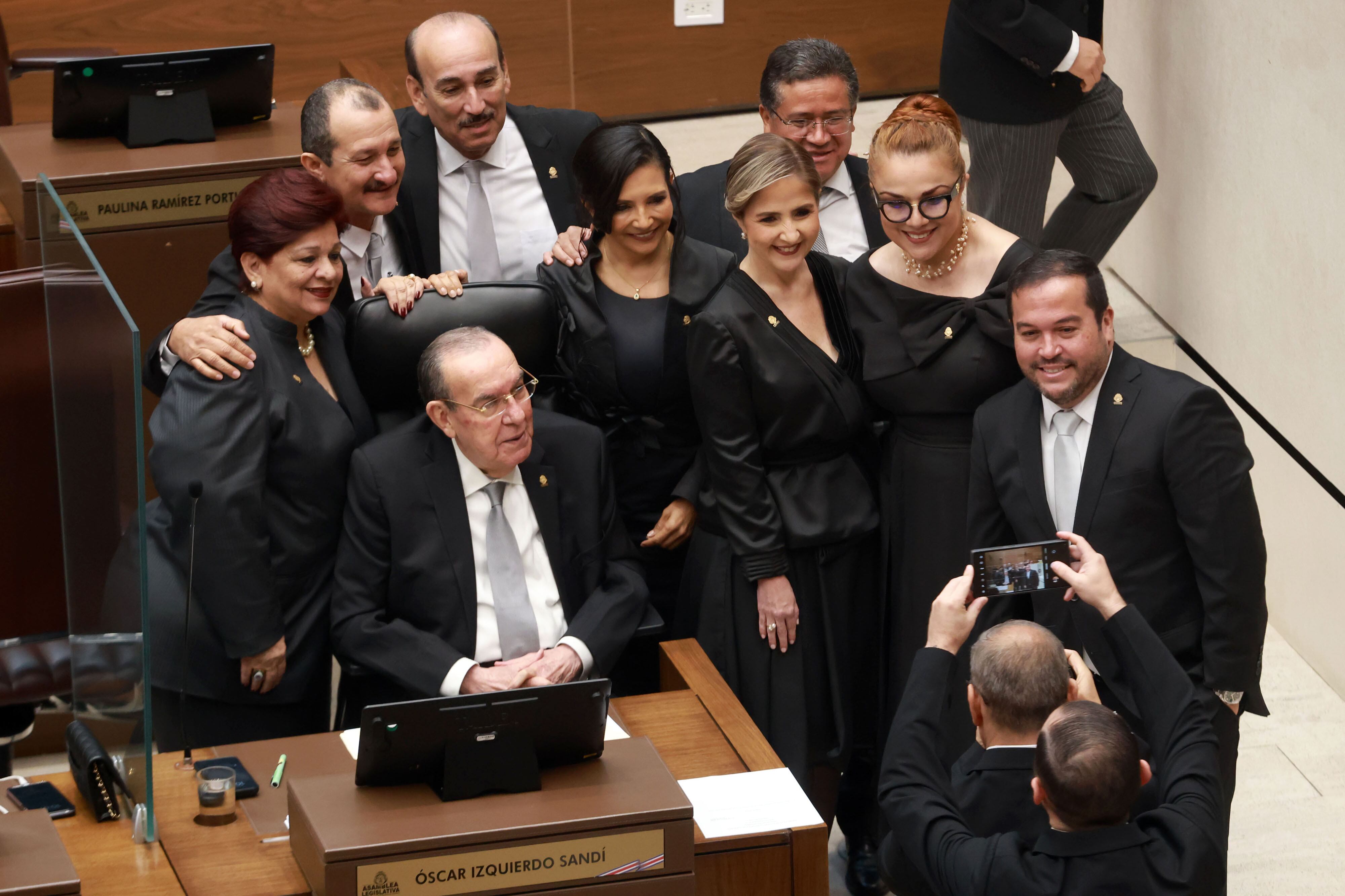 Elección y cambio de directorio legislativo