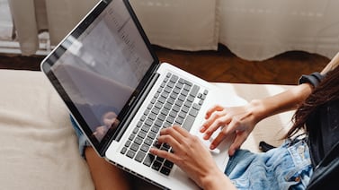 Siempre hemos formateado el disco duro mal al venderlo (y pueden ver sus archivos)