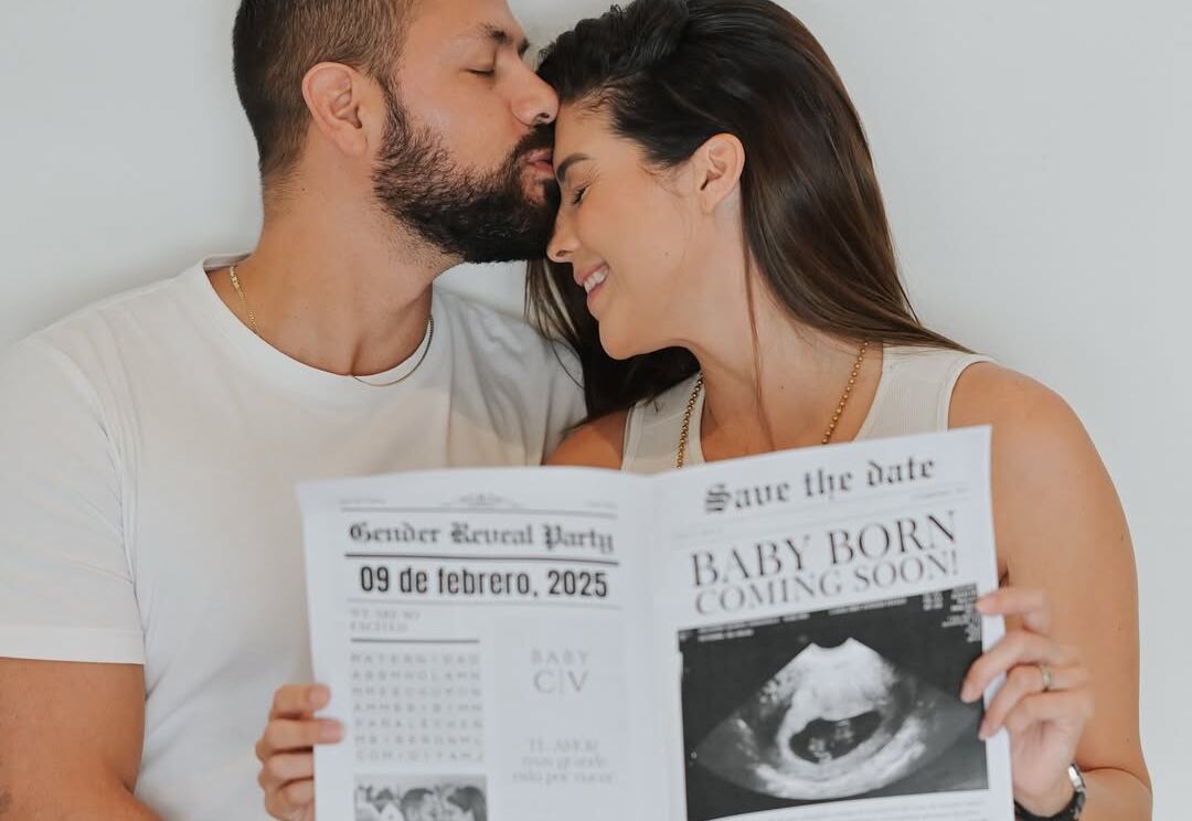 Marianela Valverde posando con su esposo Juan David Cardona.