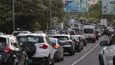 Comprar un carro para conseguir trabajo: el espejismo y el círculo vicioso