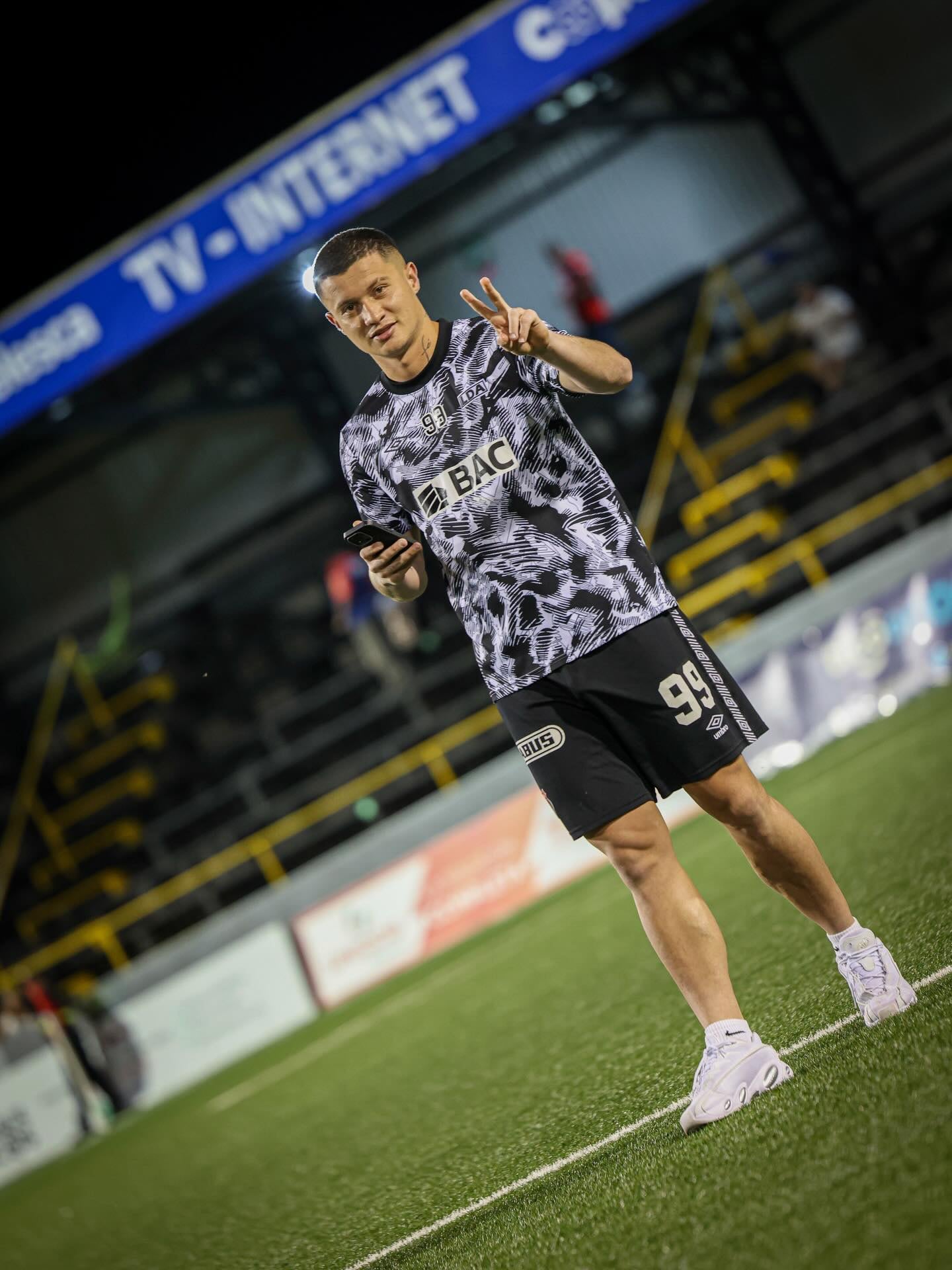 Johnny Álvarez será el encargado de custodiar el marco de Liga Deportiva Alajuelense ante San Carlos.