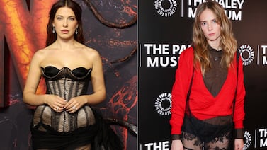 Millie Bobby Brown se ausenta de la boda de Maya Hawke, actriz de ‘Stranger Things’