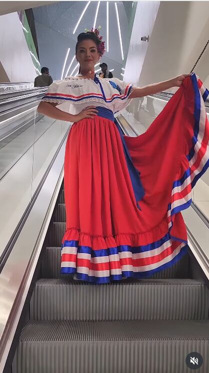 Natalia Rodríguez compartió una bomba con tono patriótico, en la que exaltó la belleza y calidez de las mujeres ticas y el orgullo por la identidad costarricense.