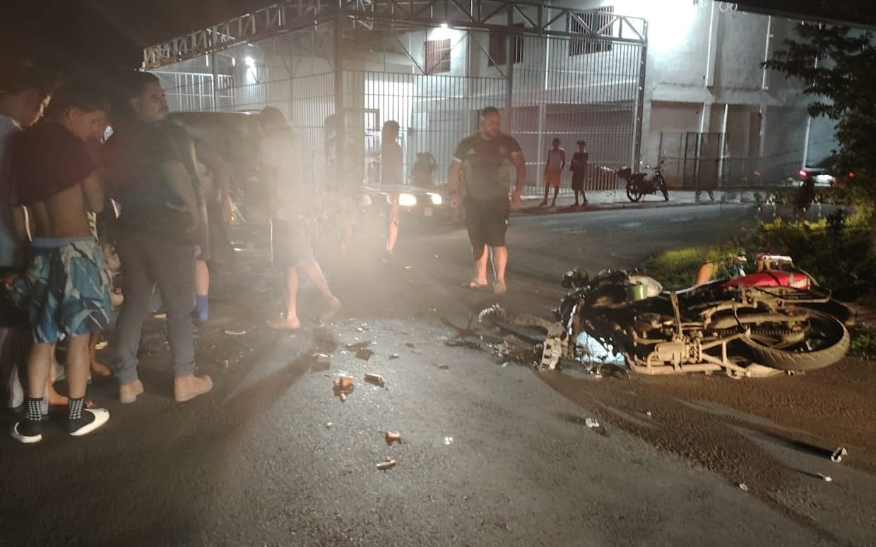 Un conductor de motocicleta ebrio ocasionó un accidente de tránsito en Jiménez de Pococí.