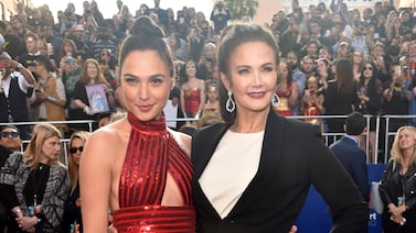 Gal Gadot y Lynda Carter comparten imágenes de desaparecidos por ataque de Hamás: ‘Es lo que hacen las Mujeres Maravilla’