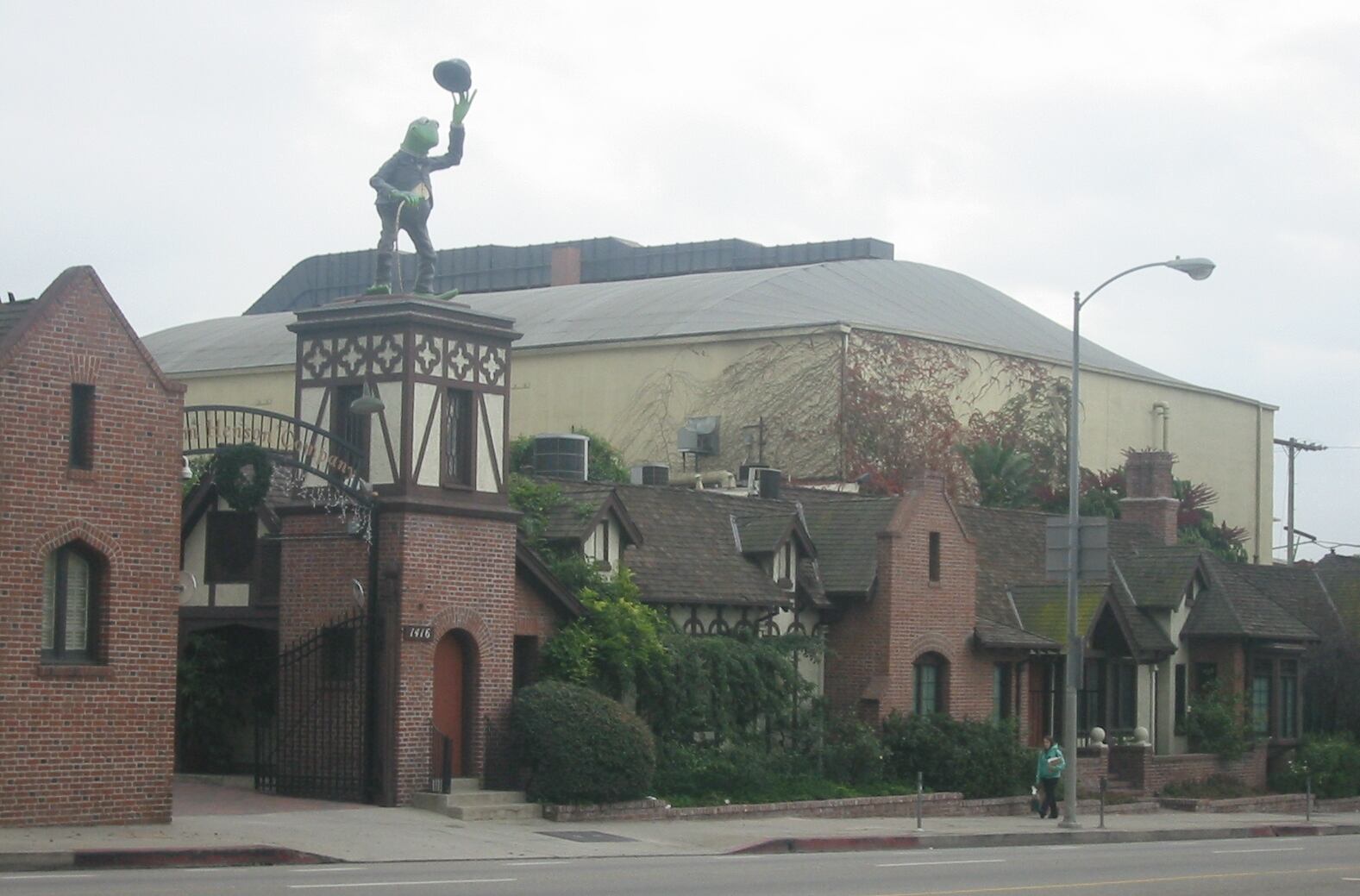 Jim Henson Studios en 1416 N. La Brea Avenue, Hollywood, California.