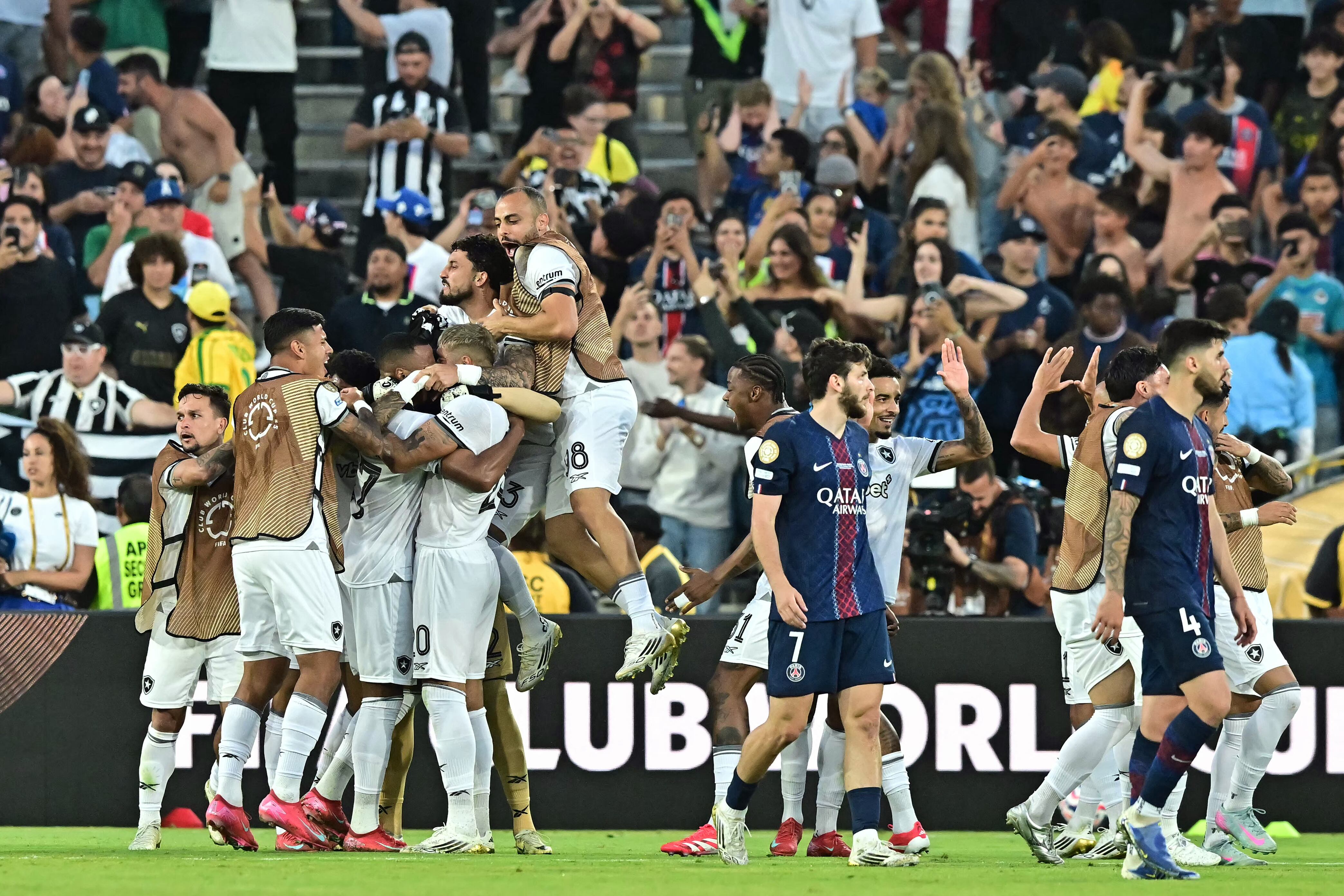 Botafogo dio mucho de qué hablar al ganarle al PSG en el Mundial de Clubes.