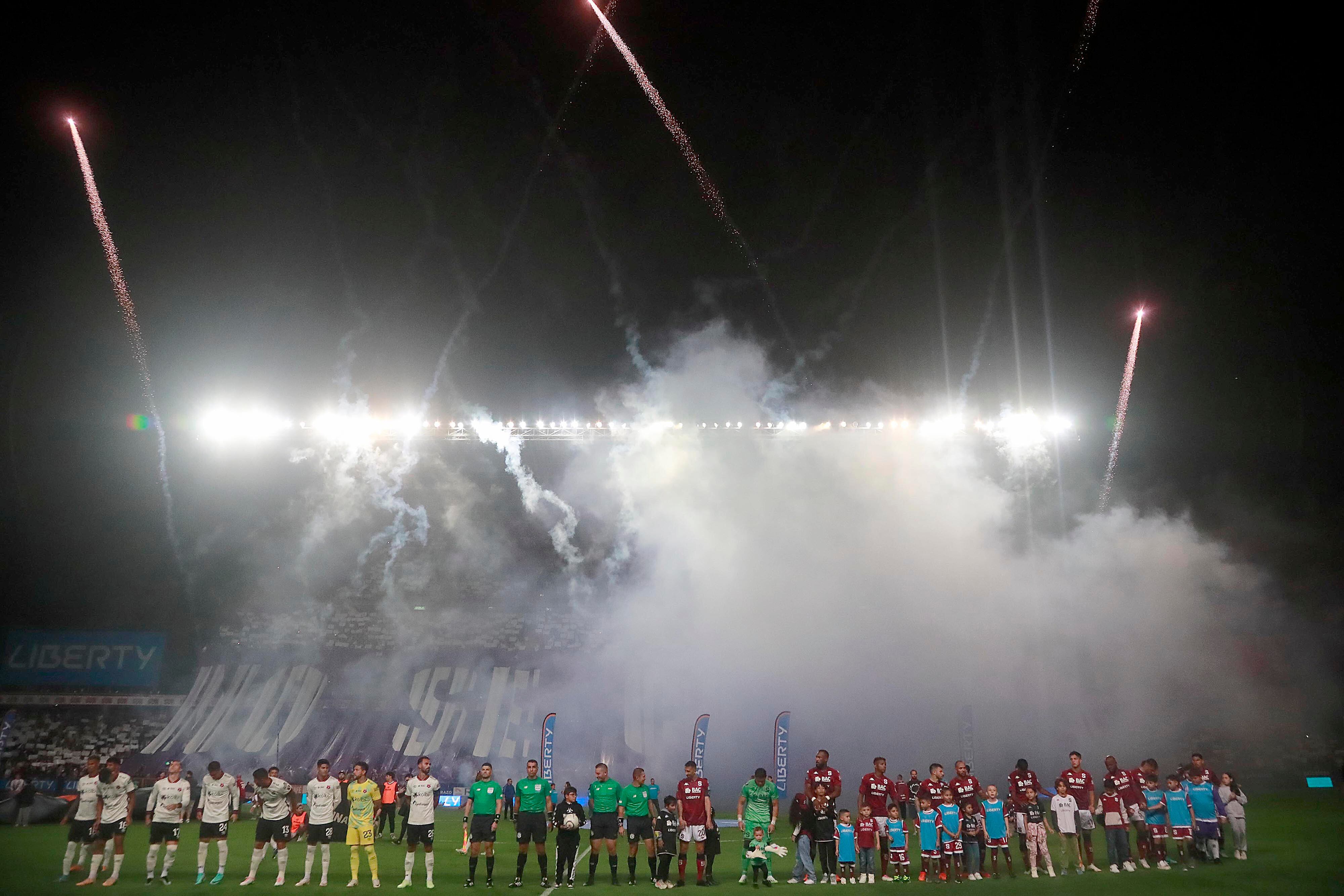 04/11/2023 Estadio Ricardo Saprissa, Tibás. El Deportivo Saprissa recibió a la Liga Deportiva Alajuelense, en una nueva versión del Clásico Nacional en partido de la jornada 18, Torneo de Apertura, Liga Promérica 2023.