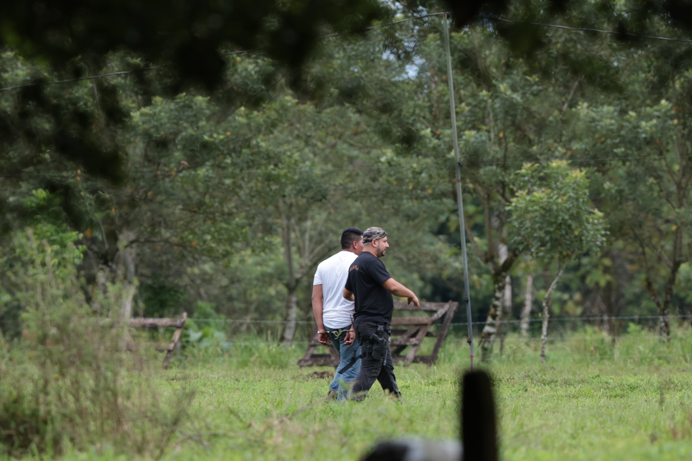 14/10/2025/ Allanamiento caso Ligia Faerron en San Carlos / foto John Durán