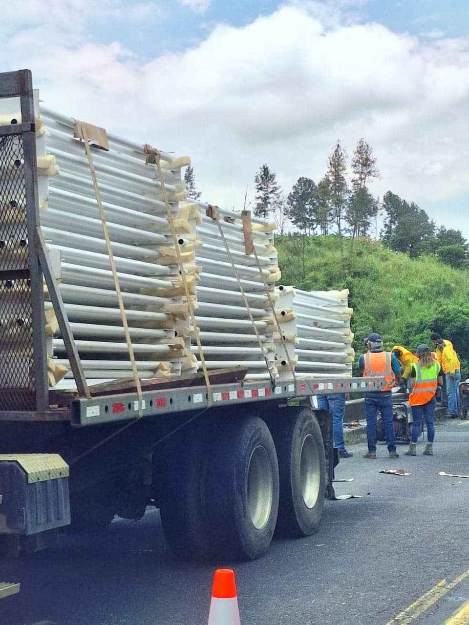 Estas barandas buscan evitar los suicidios.
Fotografía: Facebook diputado Diego Vargas